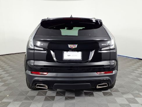 Certified 2023 Cadillac XT4 Sport w/ Technology Package FWD image 5