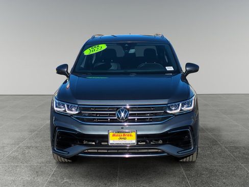 Used 2022 Volkswagen Tiguan SEL R-Line image 8