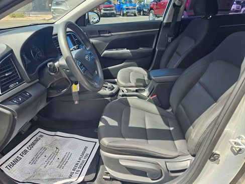 Used 2018 Hyundai Elantra SEL w/ Cargo Package FWD image 17