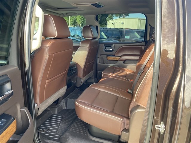Used 2019 Chevrolet Silverado 3500 High Country w/ Duramax Plus Package AWD/4WD image 23