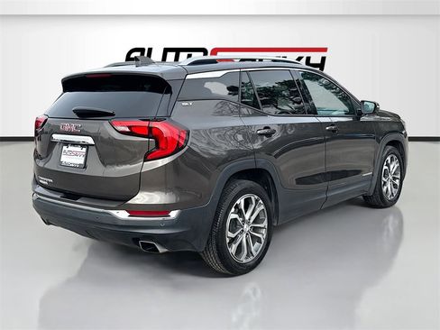 Used 2020 GMC Terrain SLT w/ Preferred Package image 7