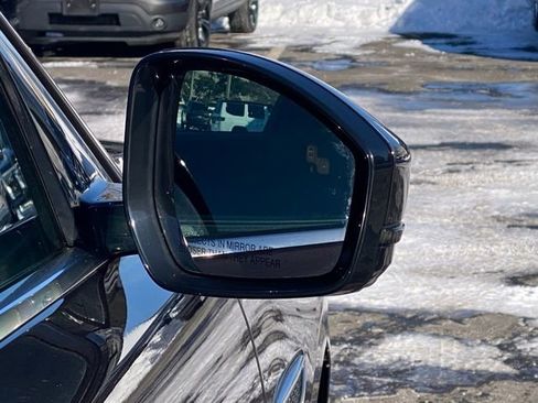 Used 2021 Jaguar F-PACE S image 16