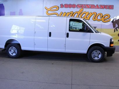 New 2025 Chevrolet Express 3500 Extended