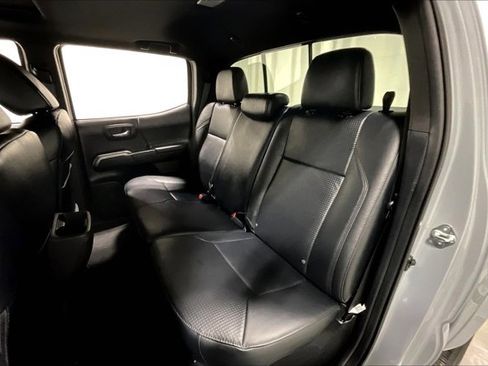 Certified 2021 Toyota Tacoma Limited image 26