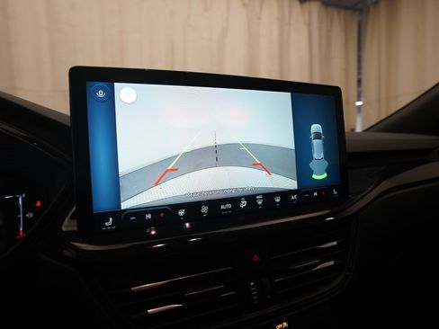 Used 2025 Ford Escape ST-Line w/ Tech Pack #1 image 19