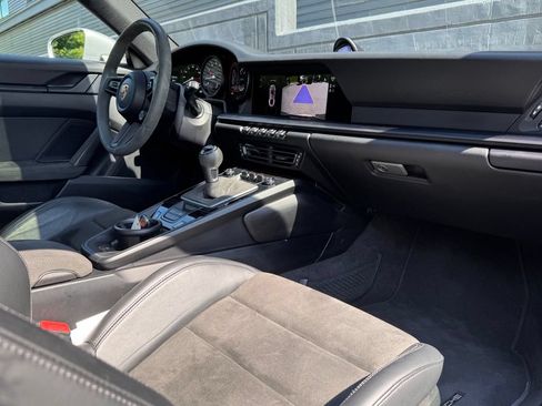 Certified 2022 Porsche 911 Carrera 4 GTS AWD/4WD image 20