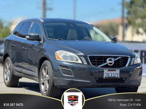 Used 2013 Volvo XC60 3.2 FWD image 1