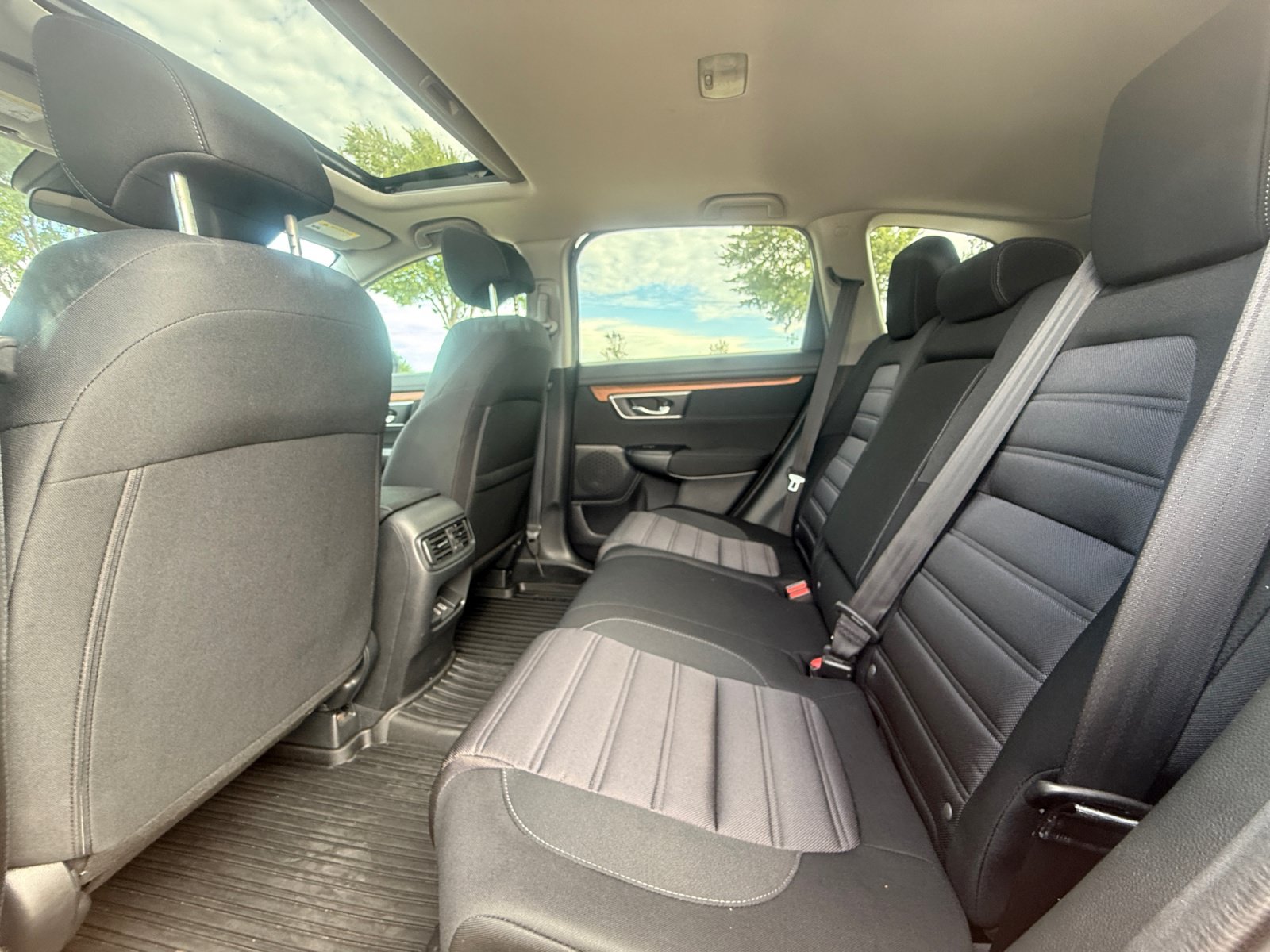 Used 2019 Honda CR-V EX image 28
