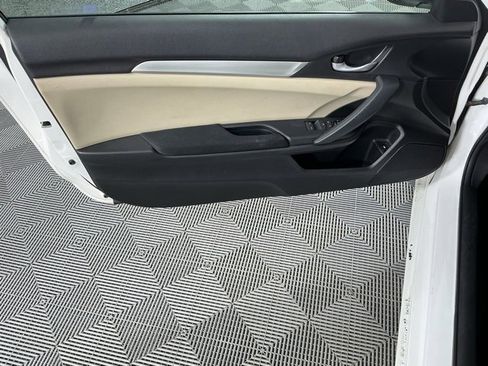 Certified 2017 Honda Civic LX-P image 7