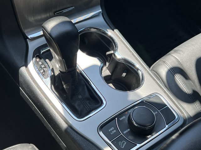 Used 2018 Jeep Grand Cherokee Limited AWD/4WD image 31