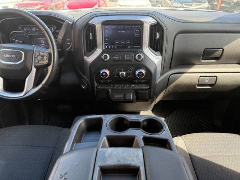 Used 2019 GMC Sierra 1500 SLE w/ SLE Value Package RWD image 9