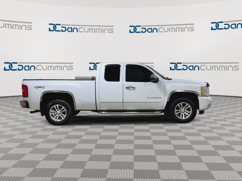 Used 2011 Chevrolet Silverado 1500 LTZ w/ LTZ Plus Package AWD/4WD image 9