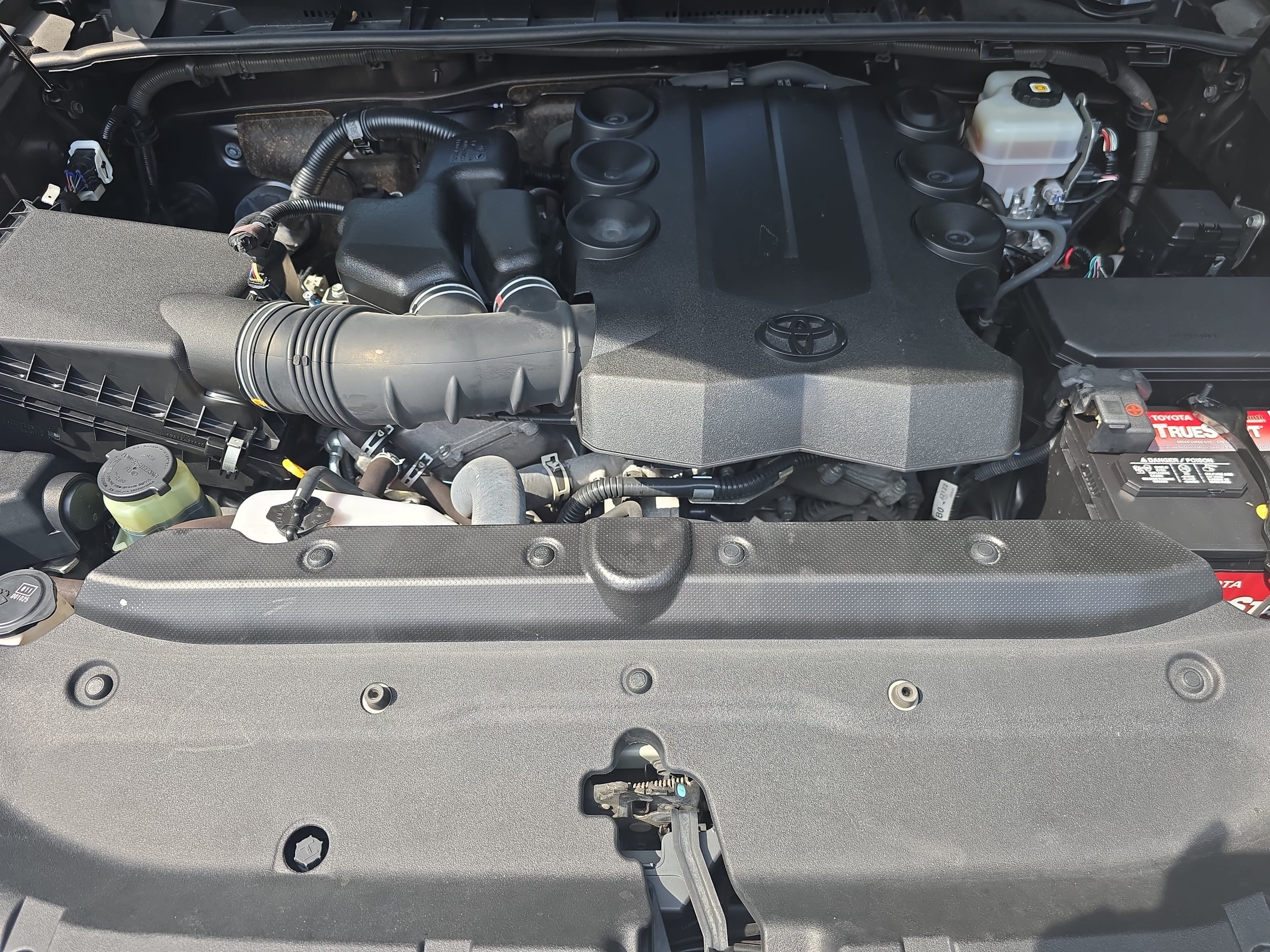 Used 2021 Toyota 4Runner Venture AWD/4WD image 26