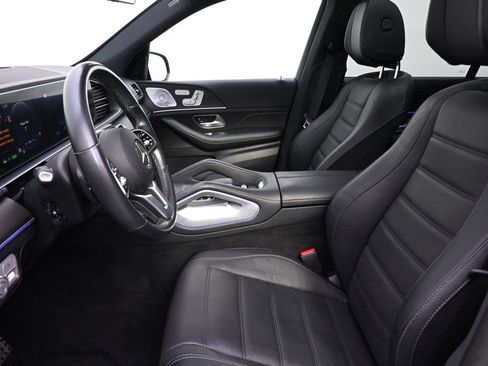 Used 2020 Mercedes-Benz GLS 580 4MATIC image 13