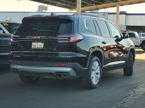 Used 2024 GMC Acadia Elevation image 4