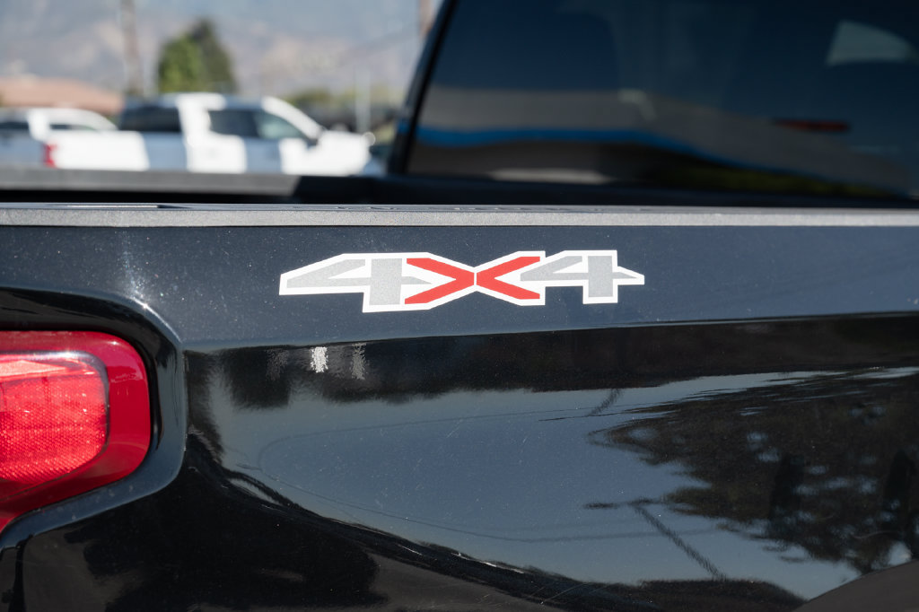 Used 2026 Chevrolet Silverado 1500 LT AWD/4WD image 12