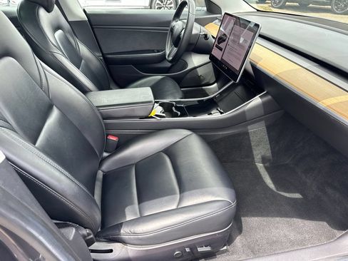 Used 2019 Tesla Model 3 Long Range AWD/4WD image 14
