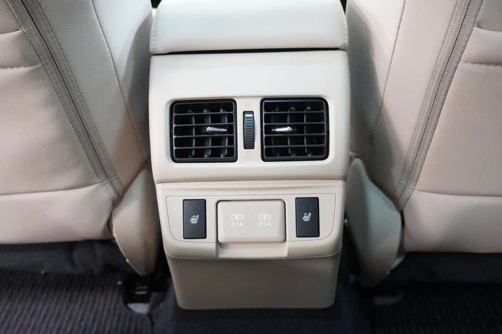 Used 2019 Subaru Outback 2.5i Limited AWD/4WD image 33