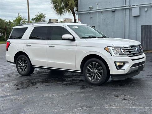 Used 2019 Ford Expedition Limited w/ Equipment Group 301A image 9