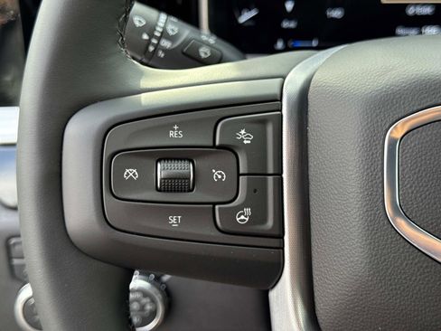New 2026 GMC Sierra 1500 Elevation image 11