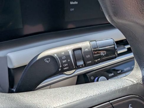 Used 2025 Hyundai Tucson SEL FWD image 26