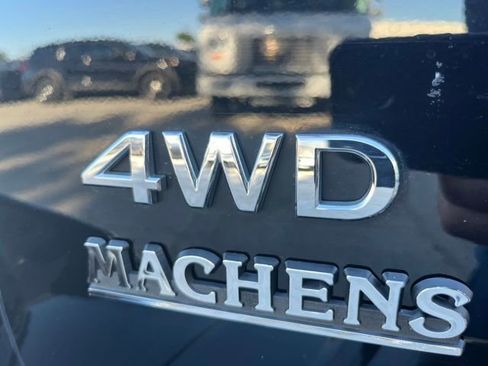 Used 2022 INFINITI QX80 Luxe w/ Cargo Package AWD/4WD image 26