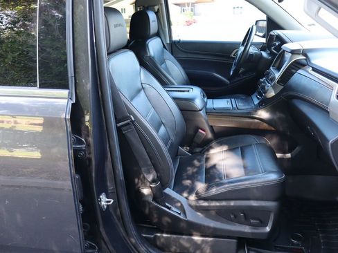 Used 2018 GMC Yukon Denali image 24