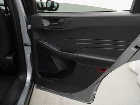 Used 2023 Ford Escape Active image 45