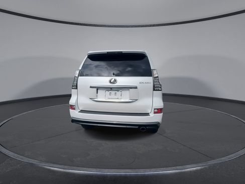 Used 2023 Lexus GX 460 Premium w/ Accessory Package AWD/4WD image 8