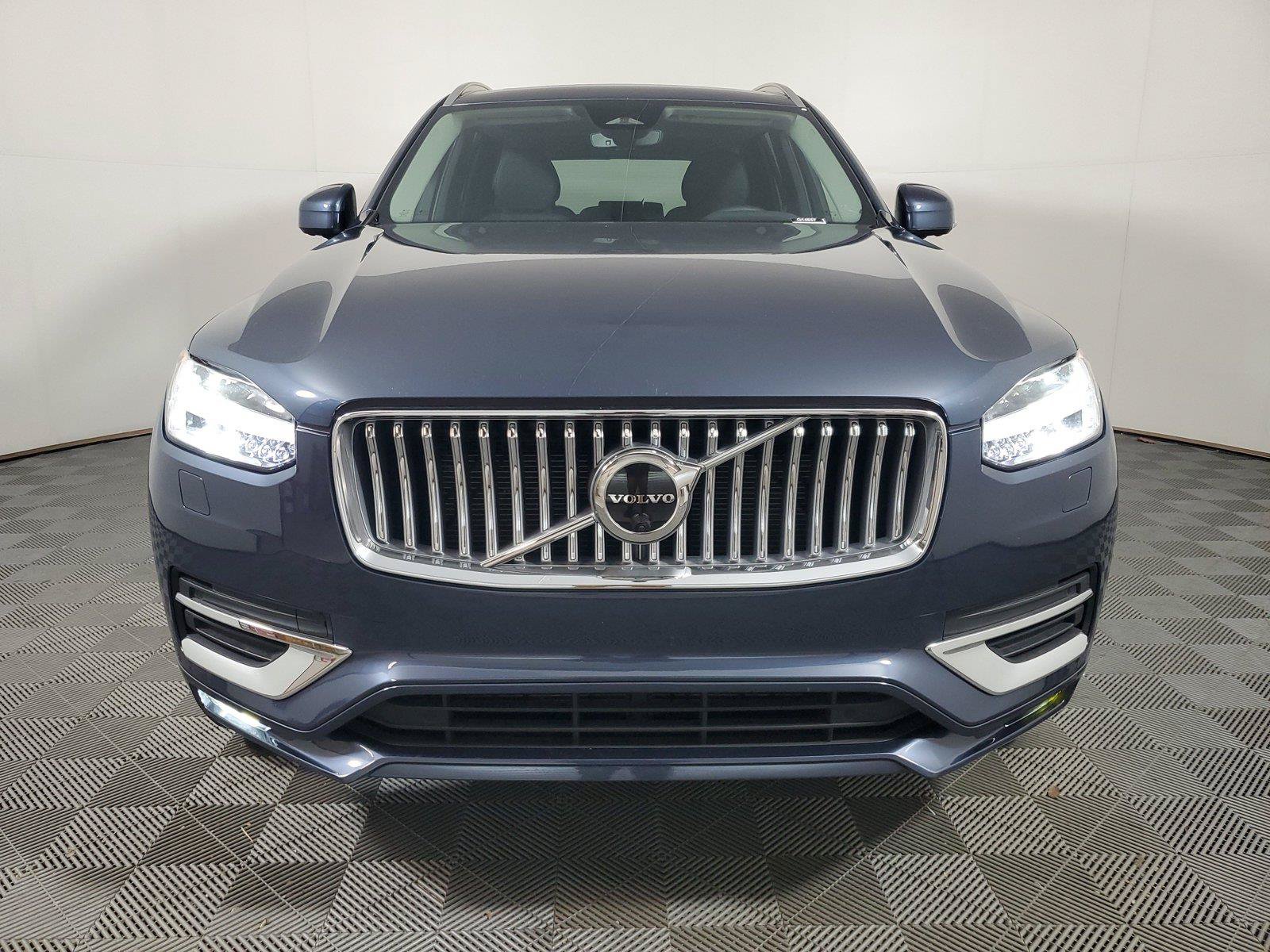 Certified 2023 Volvo XC90 B6 Plus w/ Protection Package Premier AWD/4WD image 2