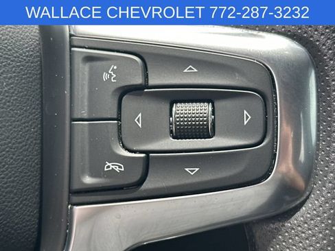 Used 2022 Chevrolet Blazer LT w/ LPO, Black Accent Package FWD image 23