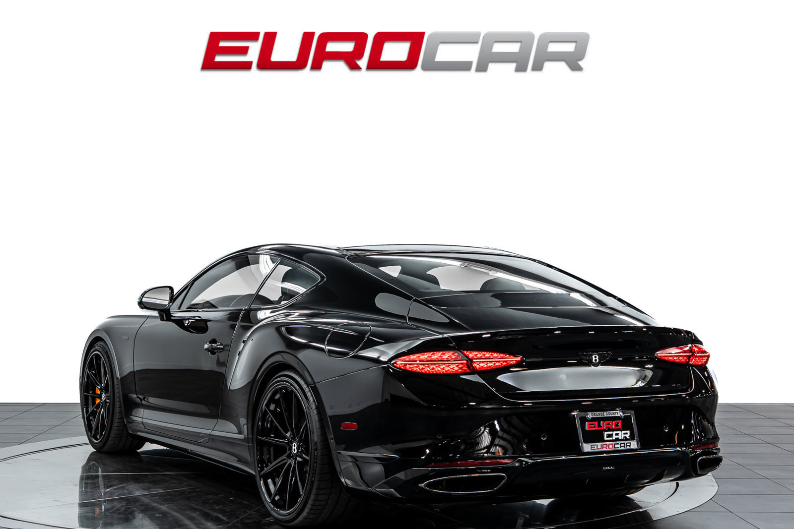 Used 2025 Bentley Continental GT AWD/4WD image 3