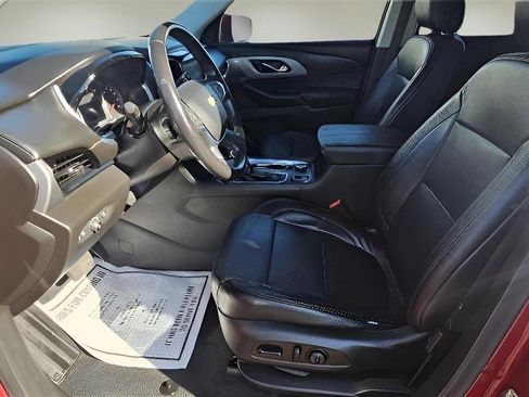 Used 2021 Chevrolet Traverse LT w/ LPO, Cargo Package AWD/4WD image 9