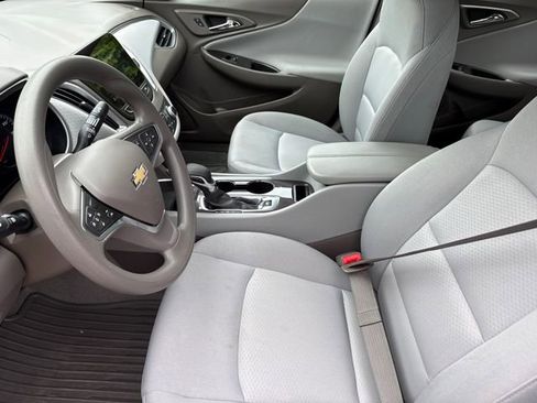Used 2025 Chevrolet Malibu LT image 18