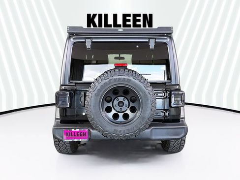 Used 2023 Jeep Wrangler Sport AWD/4WD image 6