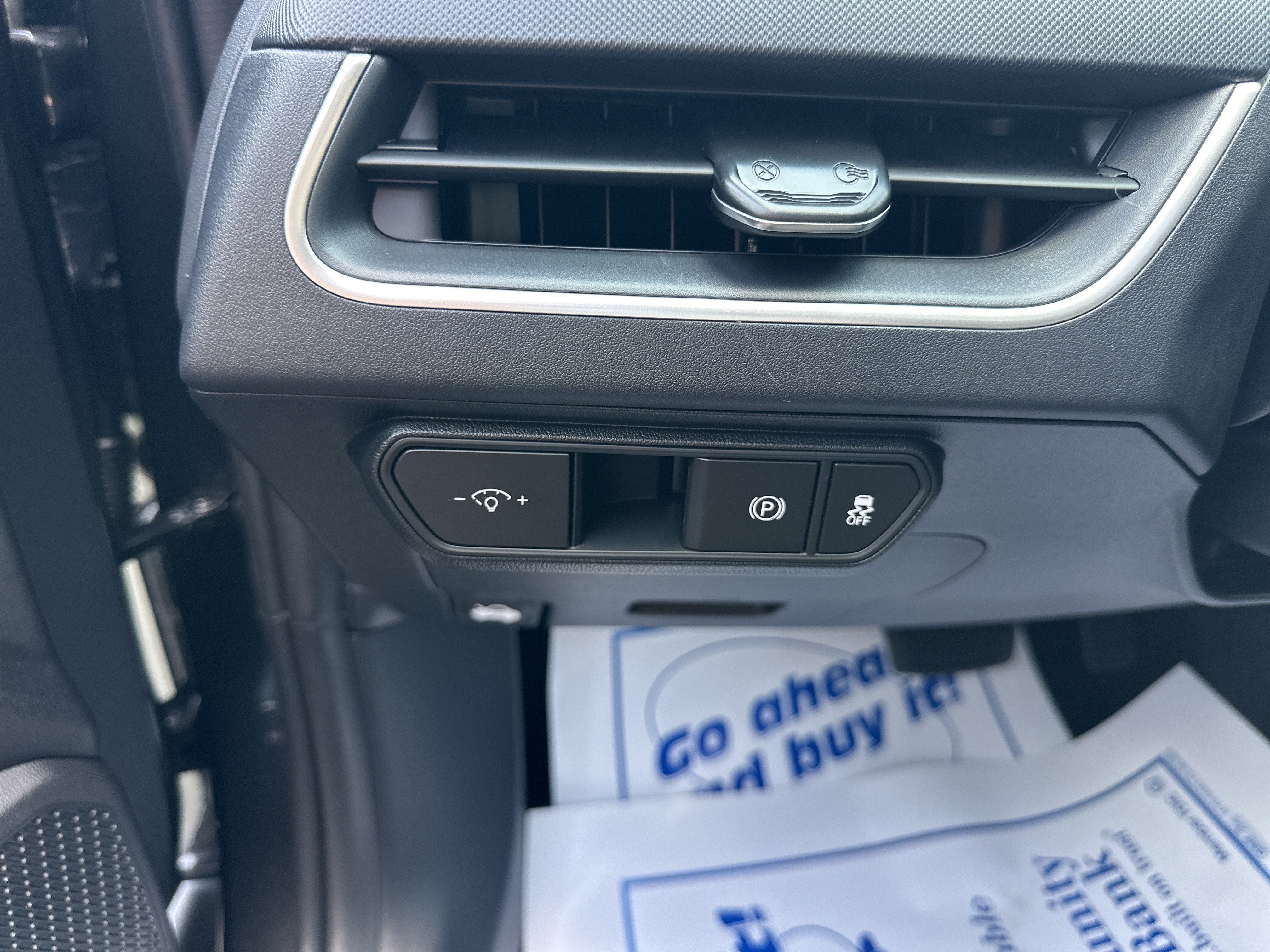 New 2026 Kia K4 FWD image 10