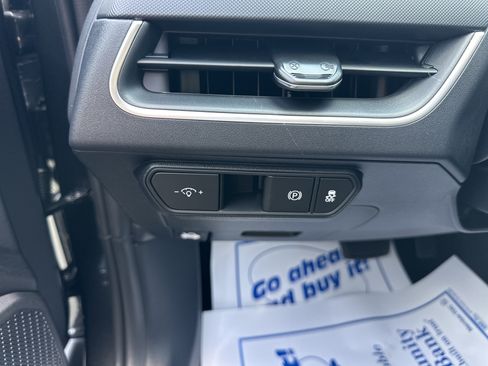 New 2026 Kia K4 FWD image 10