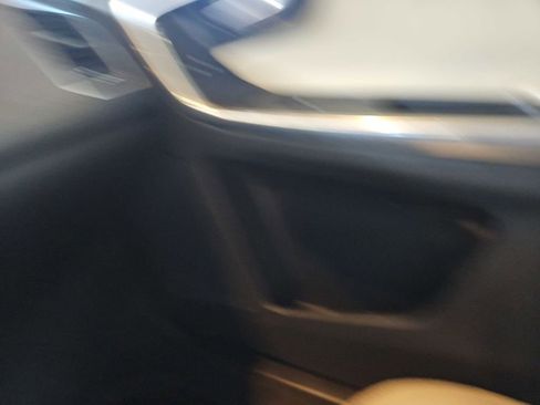 Used 2016 Volvo XC60 T6 w/ Protection Package image 32