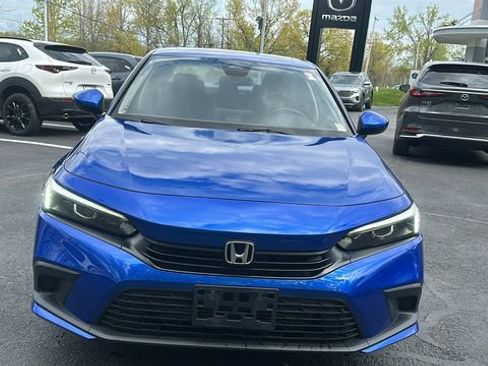 Used 2023 Honda Civic EX image 2