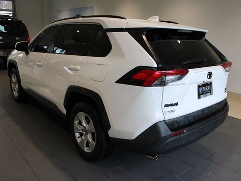 Used 2021 Toyota RAV4 XLE image 33