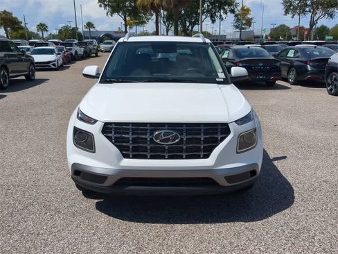 New 2026 Hyundai Venue SEL image 10