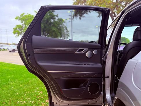 Used 2025 Genesis GV80 3.5T e-SC image 29