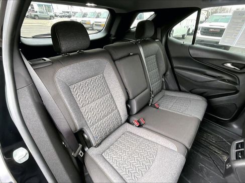 Used 2024 Chevrolet Equinox LT w/ LPO, Floor Liner Package image 24