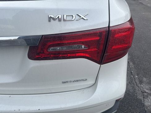 Used 2017 Acura MDX SH-AWD w/ Technology Package image 4