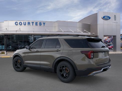 New 2026 Ford Explorer Tremor image 4