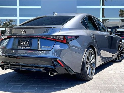 Used 2025 Lexus IS 300 F Sport RWD image 13