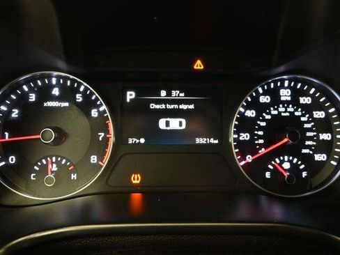 Used 2022 Kia Forte GT-Line w/ GT-Line Premium Package image 23