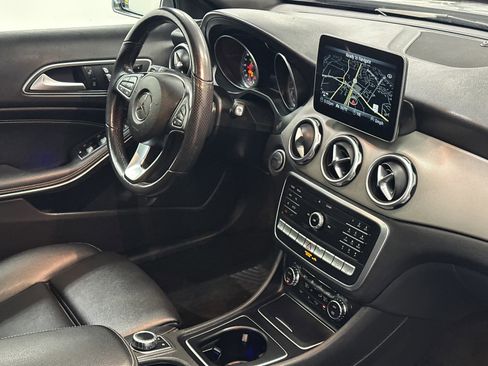 Used 2020 Mercedes-Benz GLA 250 4MATIC image 8