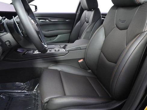 New 2026 Cadillac CT5 Sport w/ Technology Package image 13