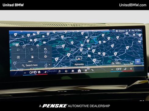 Used 2025 BMW 530i w/ Premium Package image 10